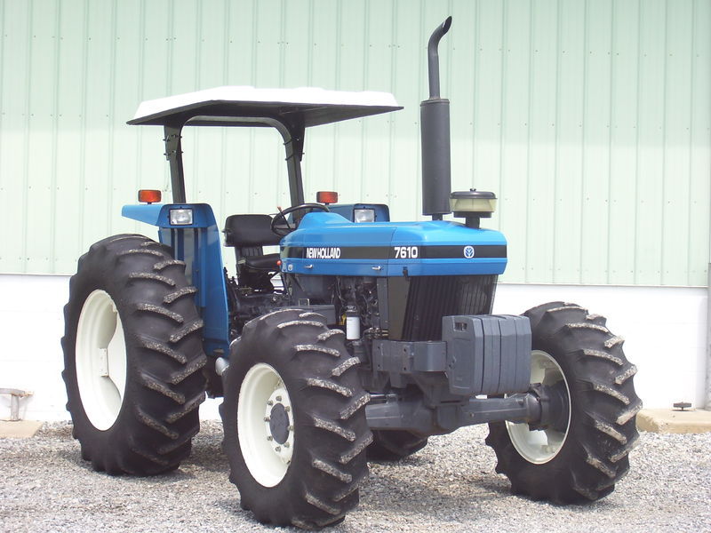 New Holland 7610S